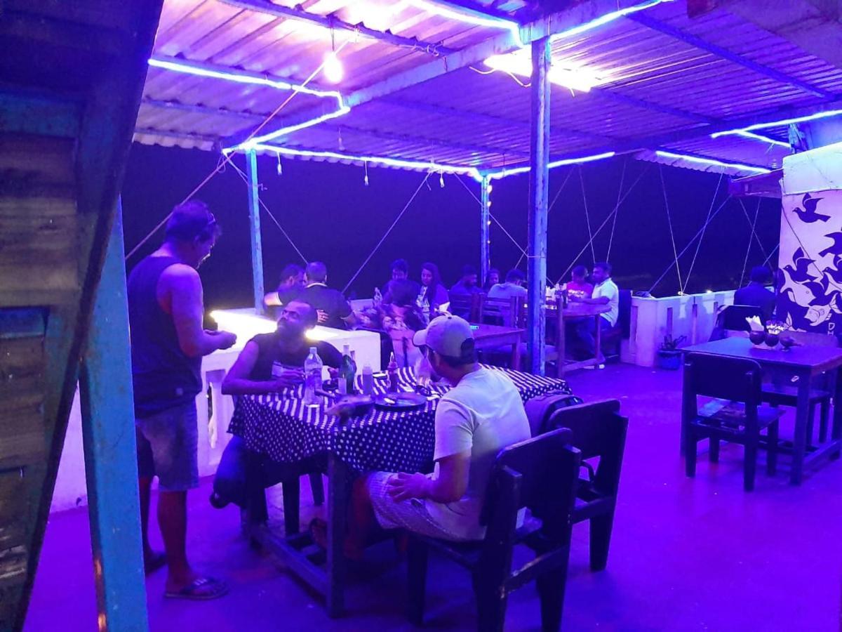 Flipflops Beach Shack Mahabalipuram Ngoại thất bức ảnh