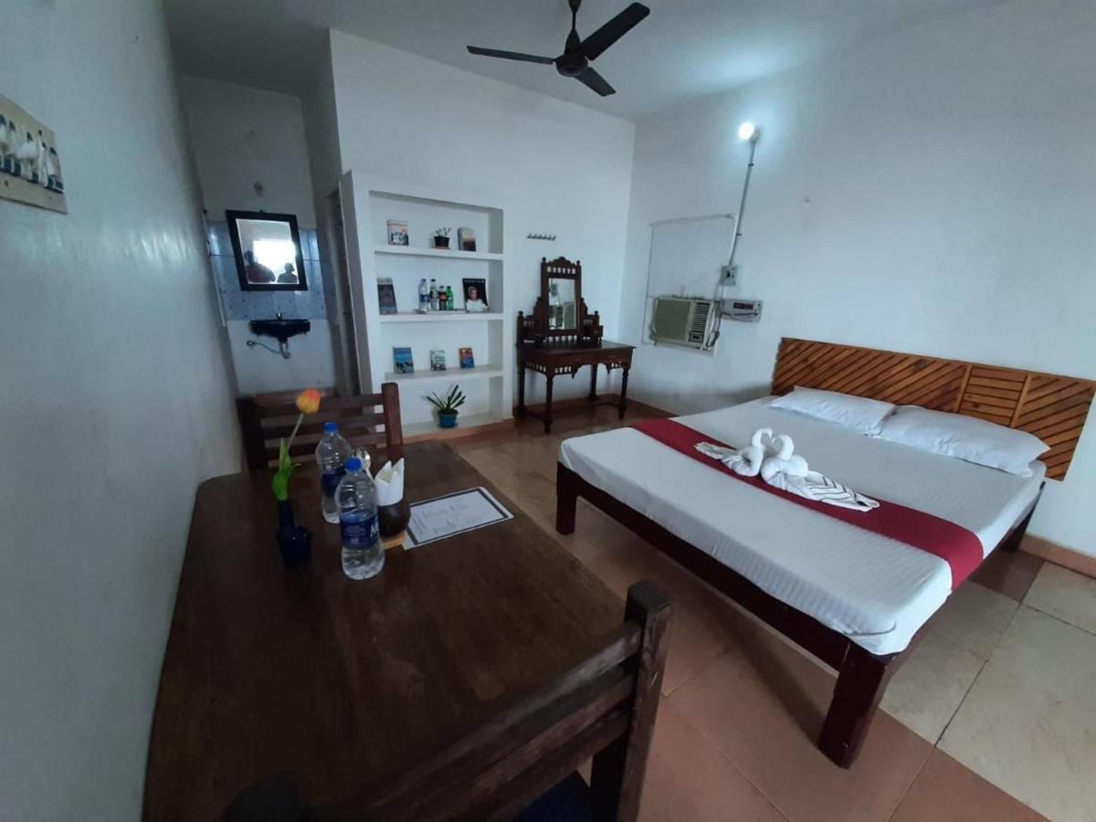 Flipflops Beach Shack Mahabalipuram Ngoại thất bức ảnh