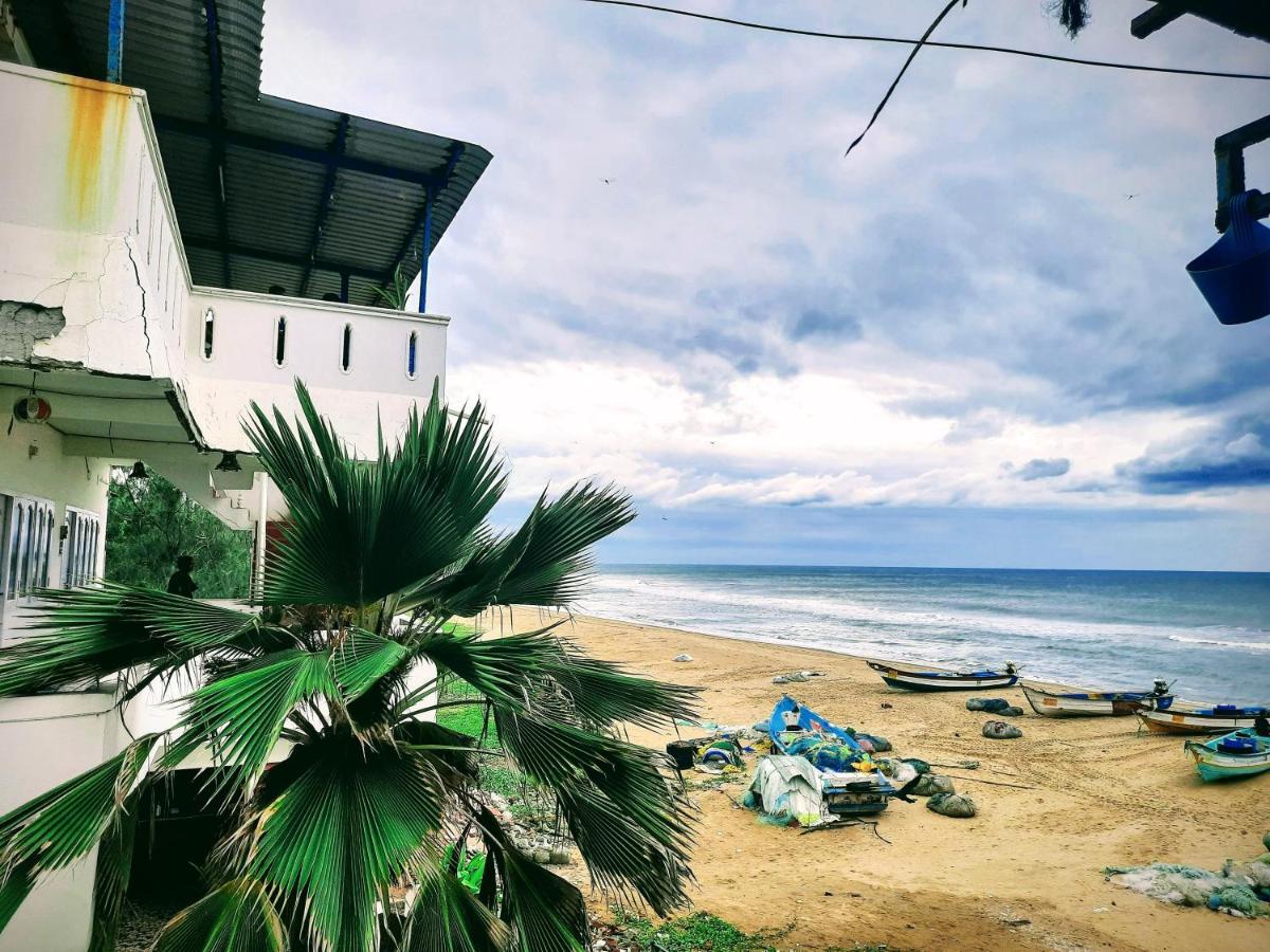 Flipflops Beach Shack Mahabalipuram Ngoại thất bức ảnh