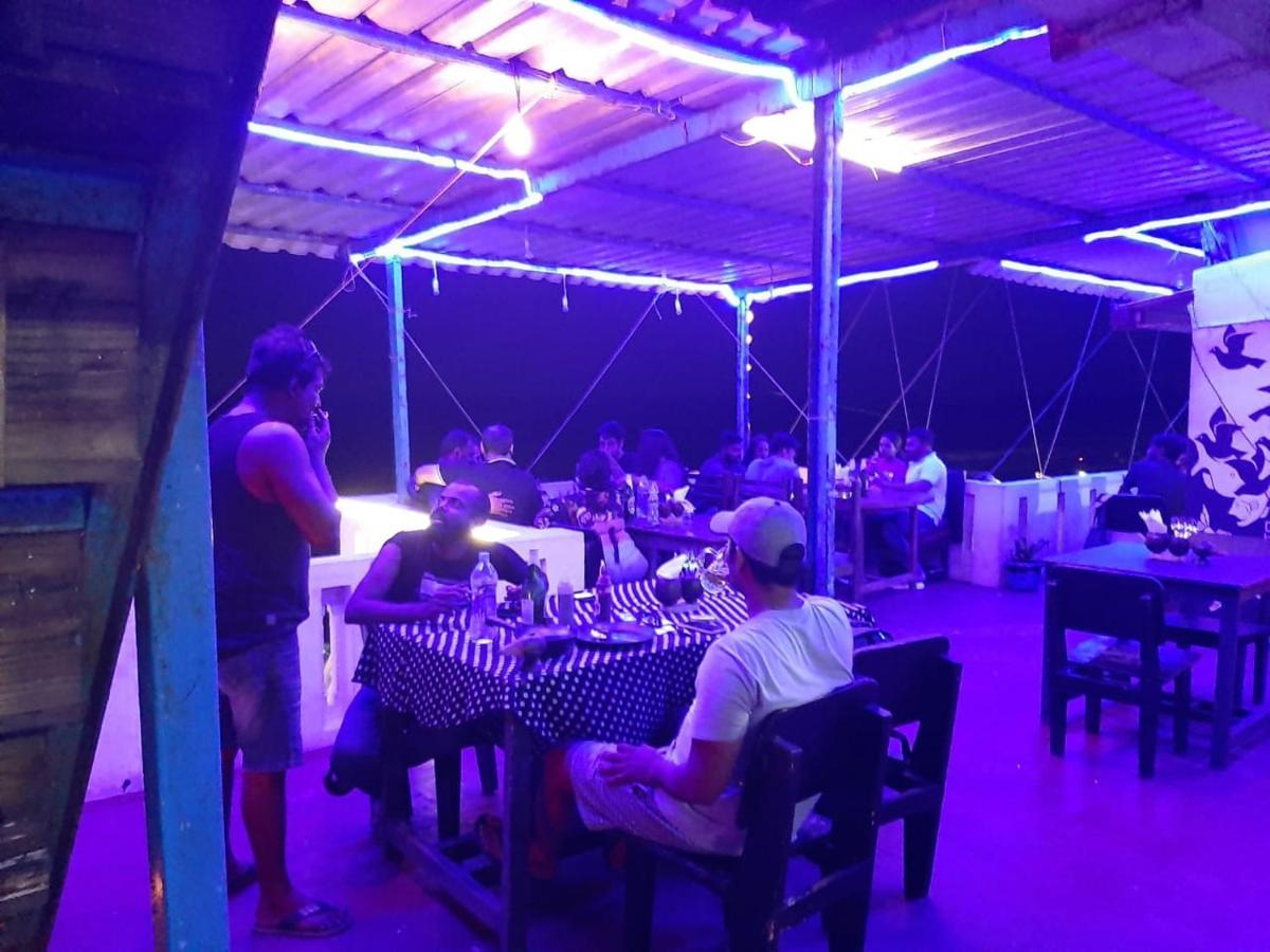 Flipflops Beach Shack Mahabalipuram Ngoại thất bức ảnh