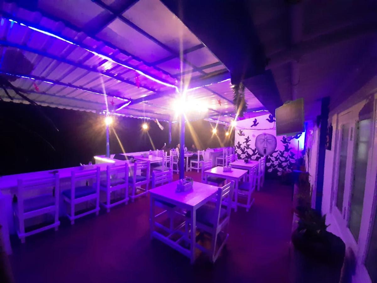 Flipflops Beach Shack Mahabalipuram Ngoại thất bức ảnh